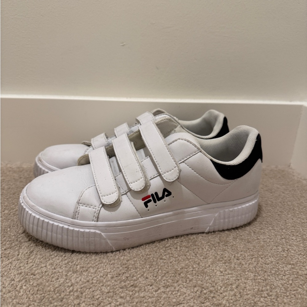 Fila White and Black Velcro Sneakers